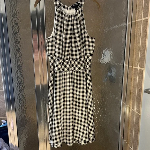 White House Black Market Black and White Gingham Midi Dress - Picture 2 of 11